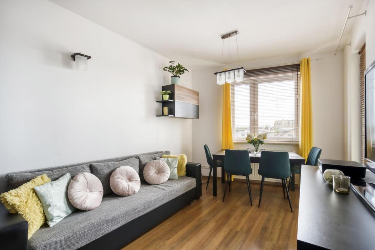 Gama Home Wyspowa 1 Варшава Экстерьер фото